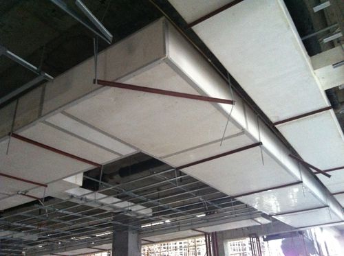 Central air conditioning ventilation pipe in shopping mall