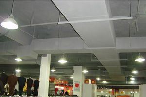 Central air conditioning duct of clothing mall